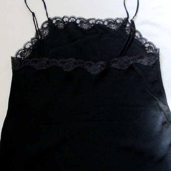 ARITZIA Wilfred Amaryllis Lace Camisole - Picture 3 of 4
